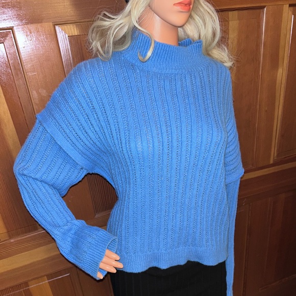 Beach Style Pullover Mock Neck Sweater - Picture 7 of 16